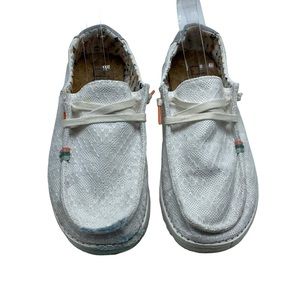 Hey Dude slip on sneaker Wendy boho white crochet size 10